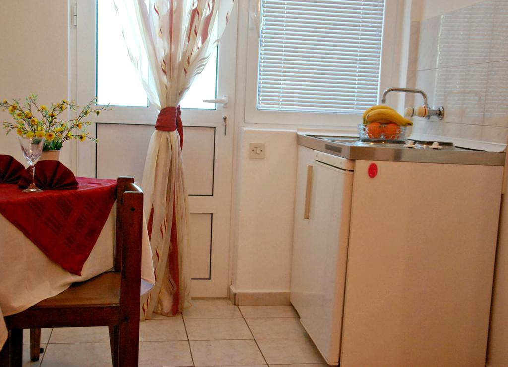 Apartmani Bonik Budva Habitación foto